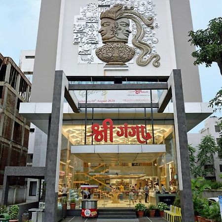 Shree Ganga Smb Hotels Ujjain Ngoại thất bức ảnh