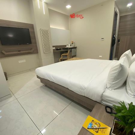 Shree Ganga Smb Hotels Ujjain Ngoại thất bức ảnh
