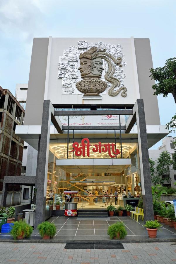 Shree Ganga Smb Hotels Ujjain Ngoại thất bức ảnh